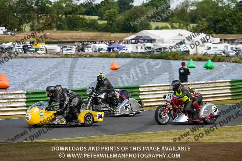 Vintage motorcycle club;eventdigitalimages;mallory park;mallory park trackday photographs;no limits trackdays;peter wileman photography;trackday digital images;trackday photos;vmcc festival 1000 bikes photographs